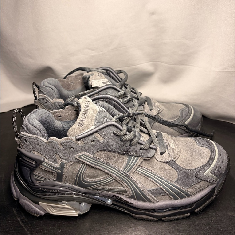 Balenciaga Runners Gray Athletic Sneakers